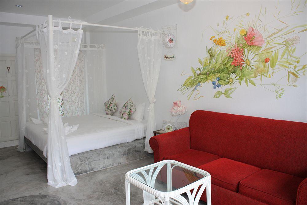 Chic Boutique Hotel Phuket Eksteriør billede