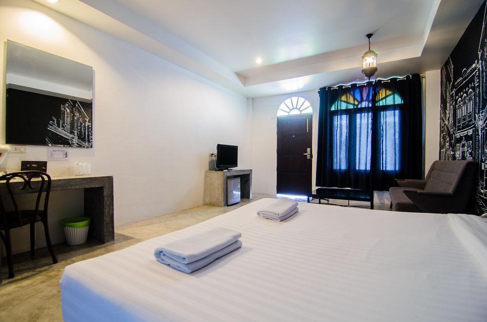 Chic Boutique Hotel Phuket Eksteriør billede