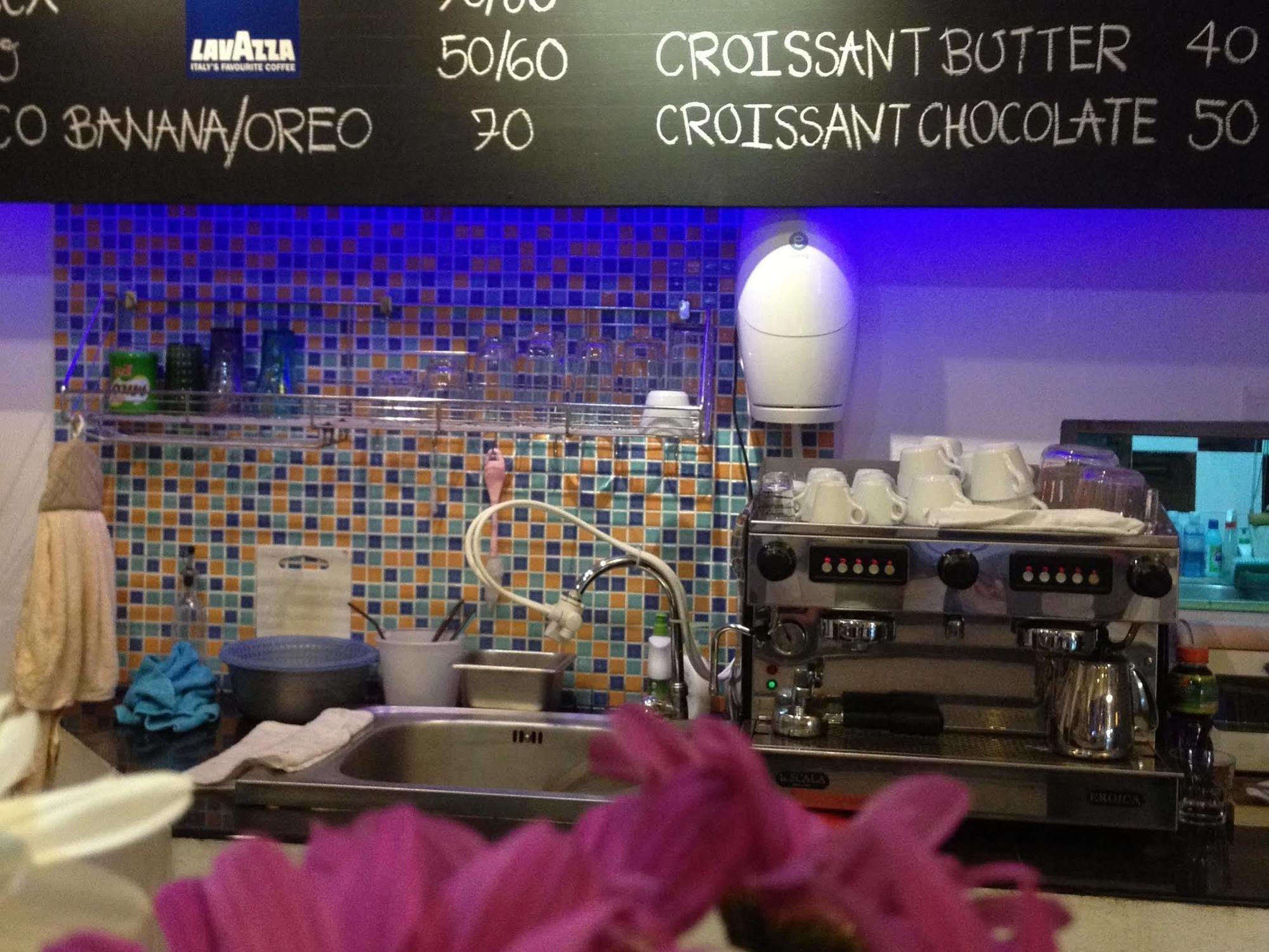 Chic Boutique Hotel Phuket Eksteriør billede