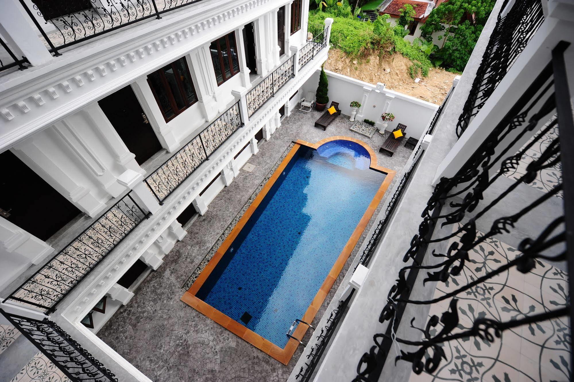 Chic Boutique Hotel Phuket Eksteriør billede